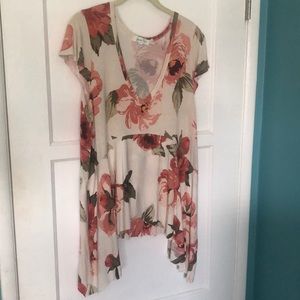 Grace & Lace floral top
